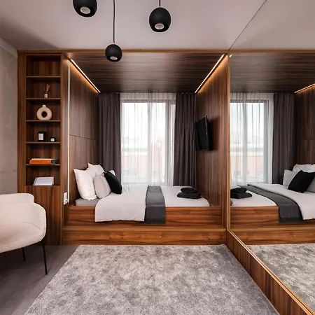 Wroc'love By Me &301 Legnicka & Self Check-in 24h & Lift & Air Conditioning * Wroclaw