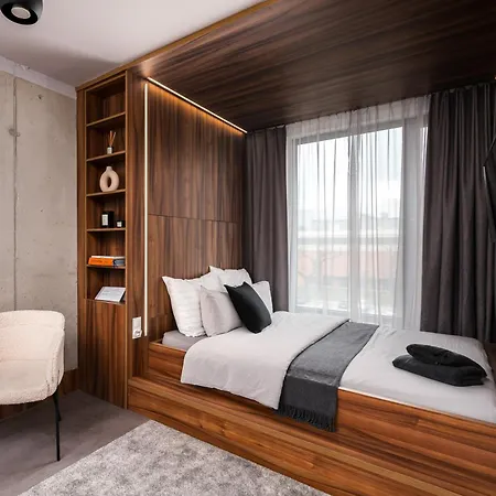 Wroc'love By Me &301 Legnicka & Self Check-in 24h & Lift & Air Conditioning Apartmán *