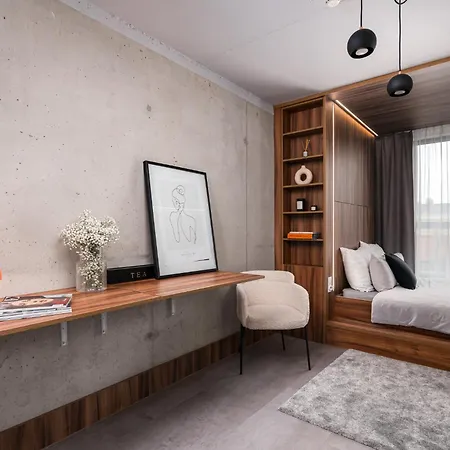 Apartment Wroc'love By Me &301 Legnicka & Self Check-in 24h & Lift & Air Conditioning *