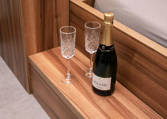 Wroc'love By Me &301 Legnicka & Self Check-in 24h & Lift & Air Conditioning *